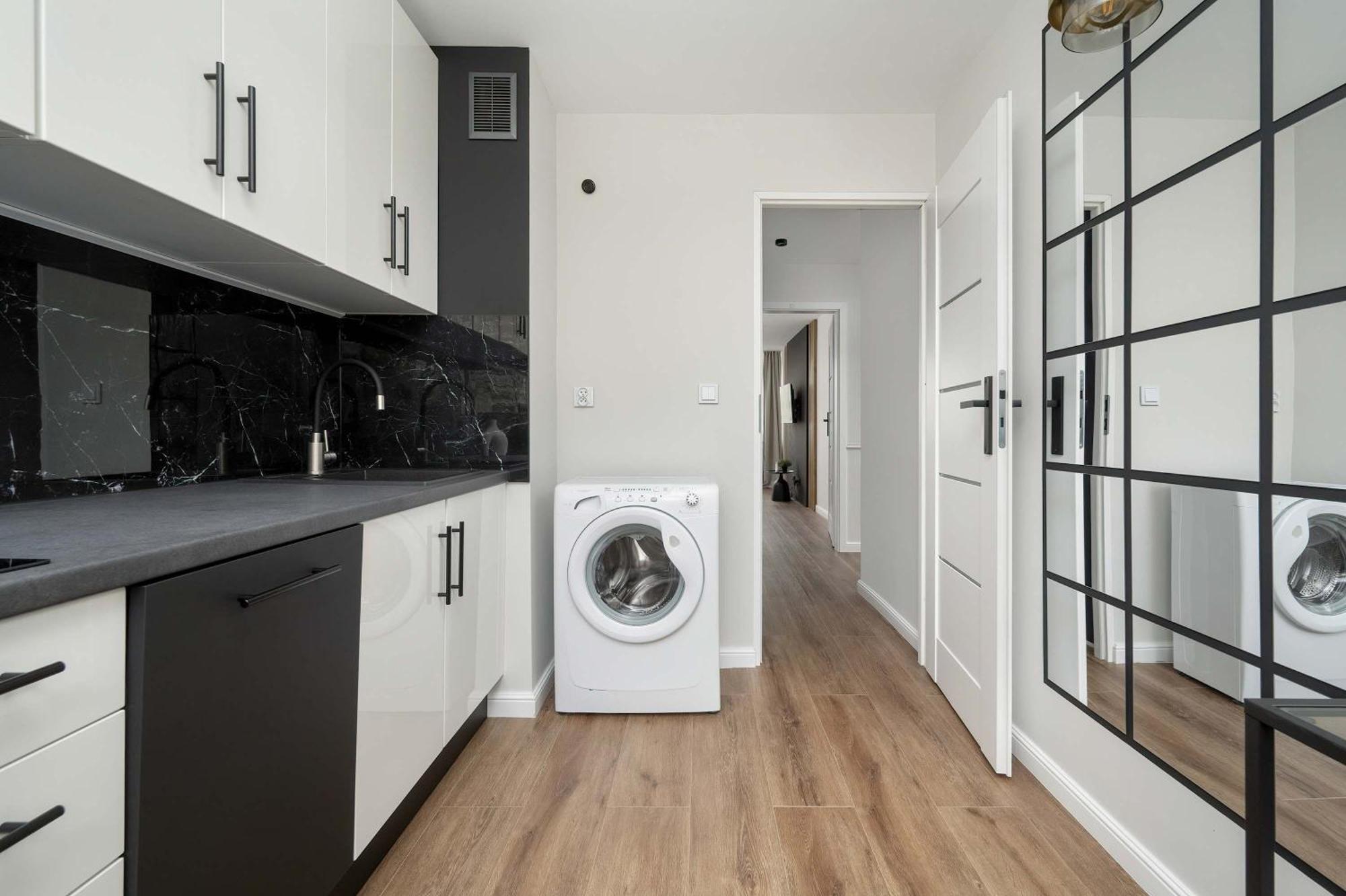 Beautiful For 4 People By Renters * Breslavia