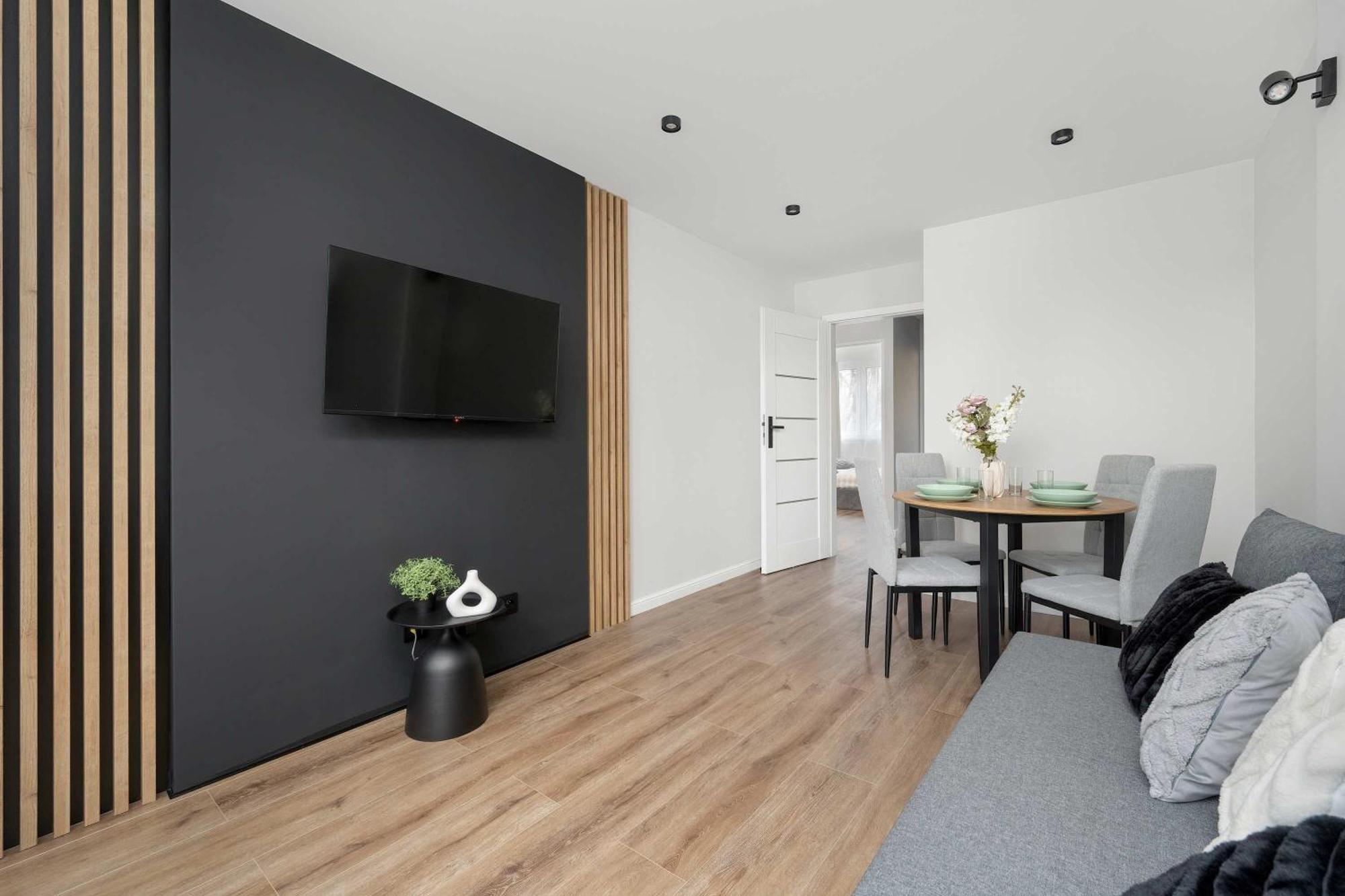 Beautiful For 4 People By Renters * Breslau
